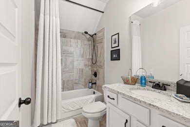 Welcome to your dream executive retreat in the highly - photo 34