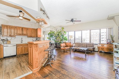Open House 4/18/26 12:30-2 pm___Move-in ready! 5J is an open - photo 4