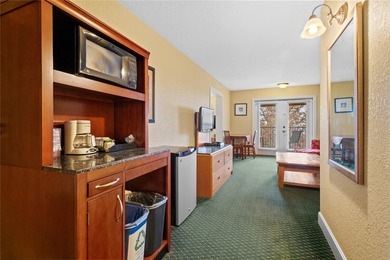 Whitney Mountain Lodge - a rare gem perched 700' above Beaver - photo 38