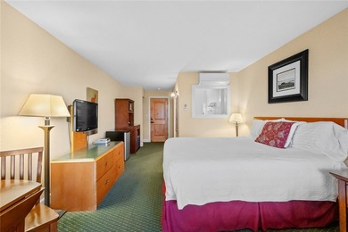 Whitney Mountain Lodge - a rare gem perched 700' above Beaver - photo 44
