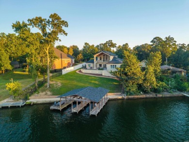 Lake Home For Sale in Hot Springs, Arkansas