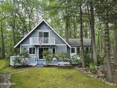 Hemlock Lake Home For Sale in Lords Valley Pennsylvania