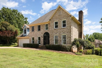 Stunning and spacious 4-bedroom, 2.5-bath home located in the - photo 3