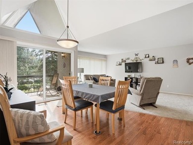 Premium, worry-free living in Bloomfield Hills! This 2nd-floor - photo 4