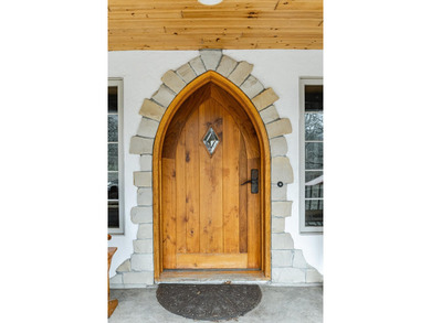 Very private enchanting English Tudor with Scandinavian old - photo 13