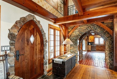 Very private enchanting English Tudor with Scandinavian old - photo 24