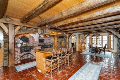 Very private enchanting English Tudor with Scandinavian old - photo 27