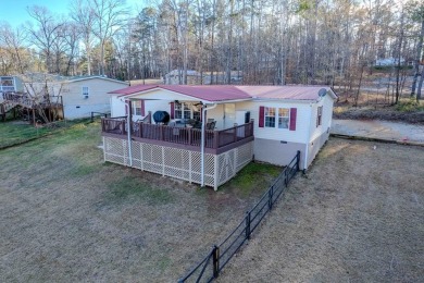 Lake Home For Sale in Sparta, Georgia