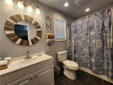 Coastal Cottage Retreat in Port Aransas! Discover the charm of - photo 8