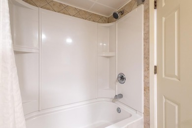 DIRECT OCEANFRONT - Wake up each morning to endless views of the - photo 11
