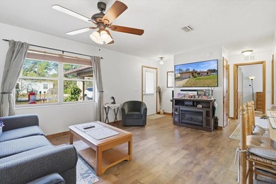 **Charming 2-Bedroom Ranch Home in Homosassa**
Welcome to this - photo 14