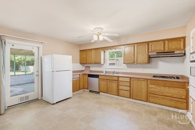 Well maintained ,spacious 4 bedrooms home. New Roof ,newer HVAC - photo 15