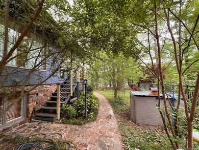 Lake living in HSV! So many options for this mid-century beauty - photo 23