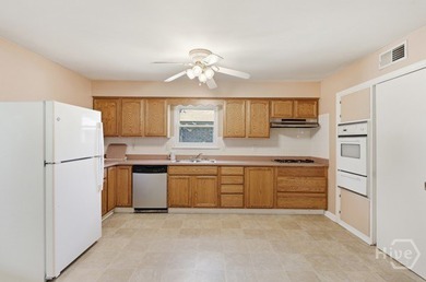 Well maintained ,spacious 4 bedrooms home. New Roof ,newer HVAC - photo 25