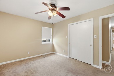 Well maintained ,spacious 4 bedrooms home. New Roof ,newer HVAC - photo 34