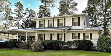 Lake Lanier Home For Sale in Murrayville Georgia