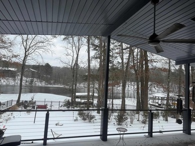 Lake living in HSV! So many options for this mid-century beauty - photo 45