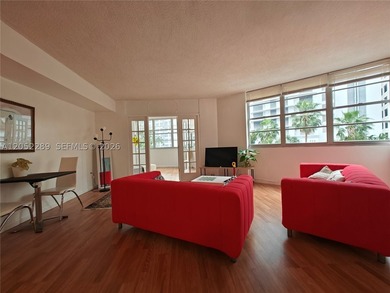 Excellent opportunity for Investor or Owner Occupant with the - photo 7