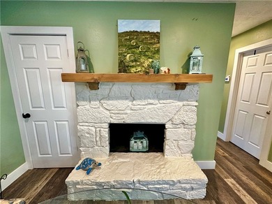 Welcome home! Modern living meet serenity in this charming home - photo 14