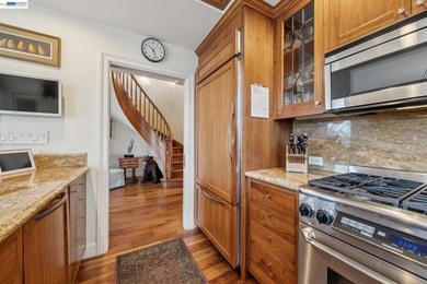 A rare opportunity to own the most distinctive residence in - photo 14