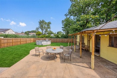 Introducing 547 Sunnybrook Dr.- Welcome to this spacious and - photo 20