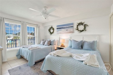 Amazing two bedroom, two bath beachside condo offering direct - photo 4