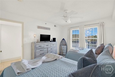 Amazing two bedroom, two bath beachside condo offering direct - photo 6