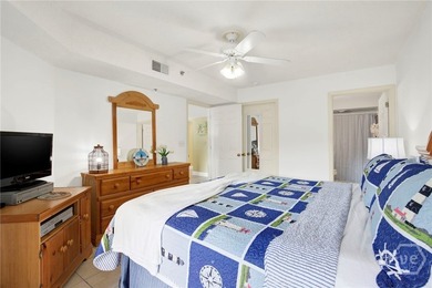Amazing two bedroom, two bath beachside condo offering direct - photo 9