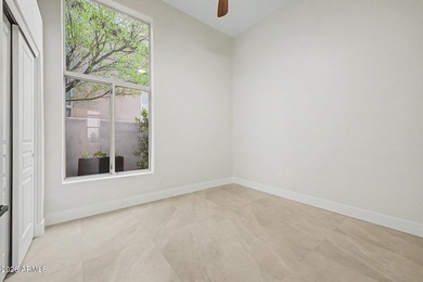 Welcome to this completely reimagined Scottsdale residence - photo 30