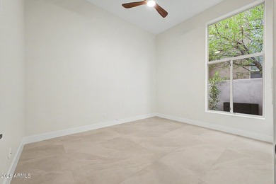 Welcome to this completely reimagined Scottsdale residence - photo 32