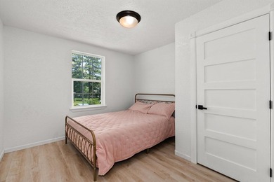 FULLY REMODELED LAKE MURVAUL RETREAT - 7 BEDROOMS - BOATHOUSE - - photo 34