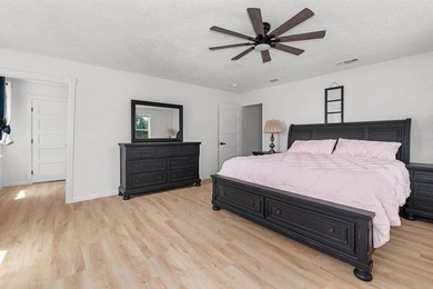 FULLY REMODELED LAKE MURVAUL RETREAT - 7 BEDROOMS - BOATHOUSE - - photo 36