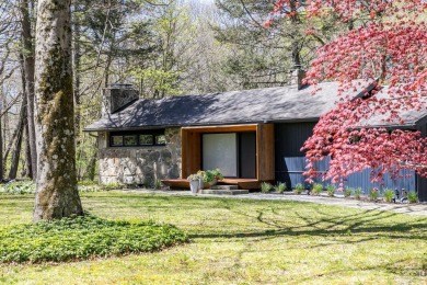 Home For Sale in Hyde Park New York