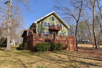 NOT YOUR TYPICAL LAKE SINCLAIR A-FRAME. True Master on main - Lake Home For Sale in Eatonton, Georgia