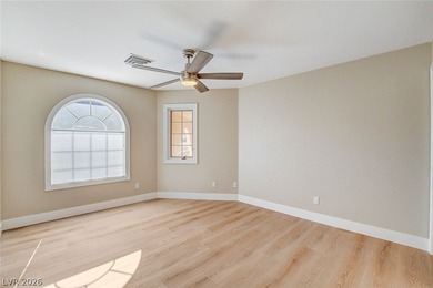Custom Lake View Home on a Cul-de-Sac - No HOA. Beautiful custom - photo 33