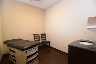 Vendor Office, Medical Office, Dental Office! Location-Location - photo 35