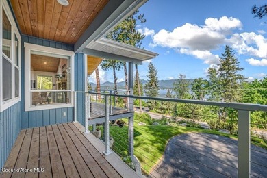 Set in a beautifully updated custom home minutes from downtown - photo 49