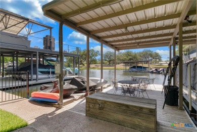 Lake Condo For Sale in Kingsland, Texas