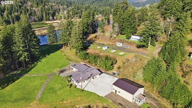 Coos Bay Home For Sale in Northbend Oregon