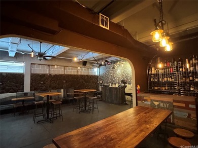 Prime opportunity to acquire a restaurant/lounge space in the