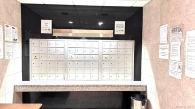 Spacious One-Bedroom Co-op in Prime Location. Welcome to this