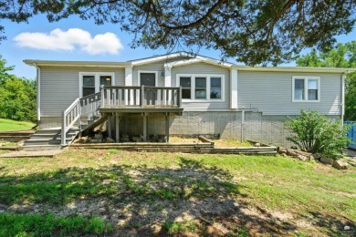 Milford Lake Home For Sale in Milford Kansas