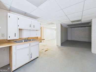 Prime Commercial Opportunity on Milledgeville's Main Corridor - photo 27