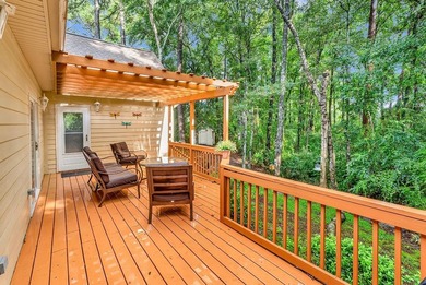 Discover space, comfort, and exceptional value in this - photo 38