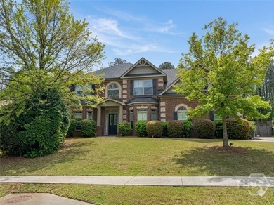 Discover Elegance & Space at 1938 Orchard Drive Welcome to this - photo 1