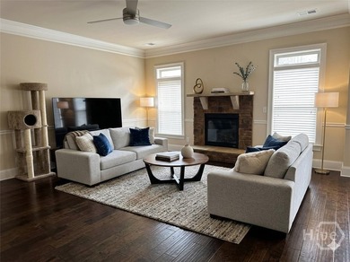 Discover Elegance & Space at 1938 Orchard Drive Welcome to this - photo 9