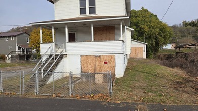 Kanawha River Home For Sale in Charleston West Virginia