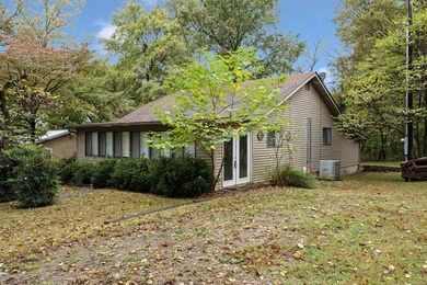 Grand Lake O the Cherokees Home Sale Pending in Grove Oklahoma