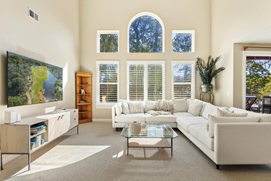 Now on the market is this premier, highly sought spacious 3 BR - photo 12