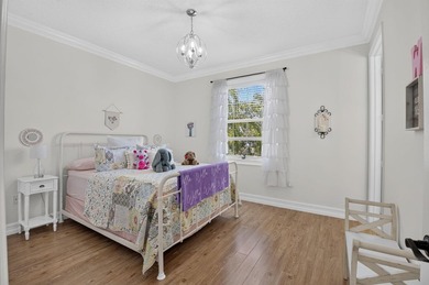 Move-in ready stunning Antigua model- 5 BEDS /4 full BATHS! A - photo 26